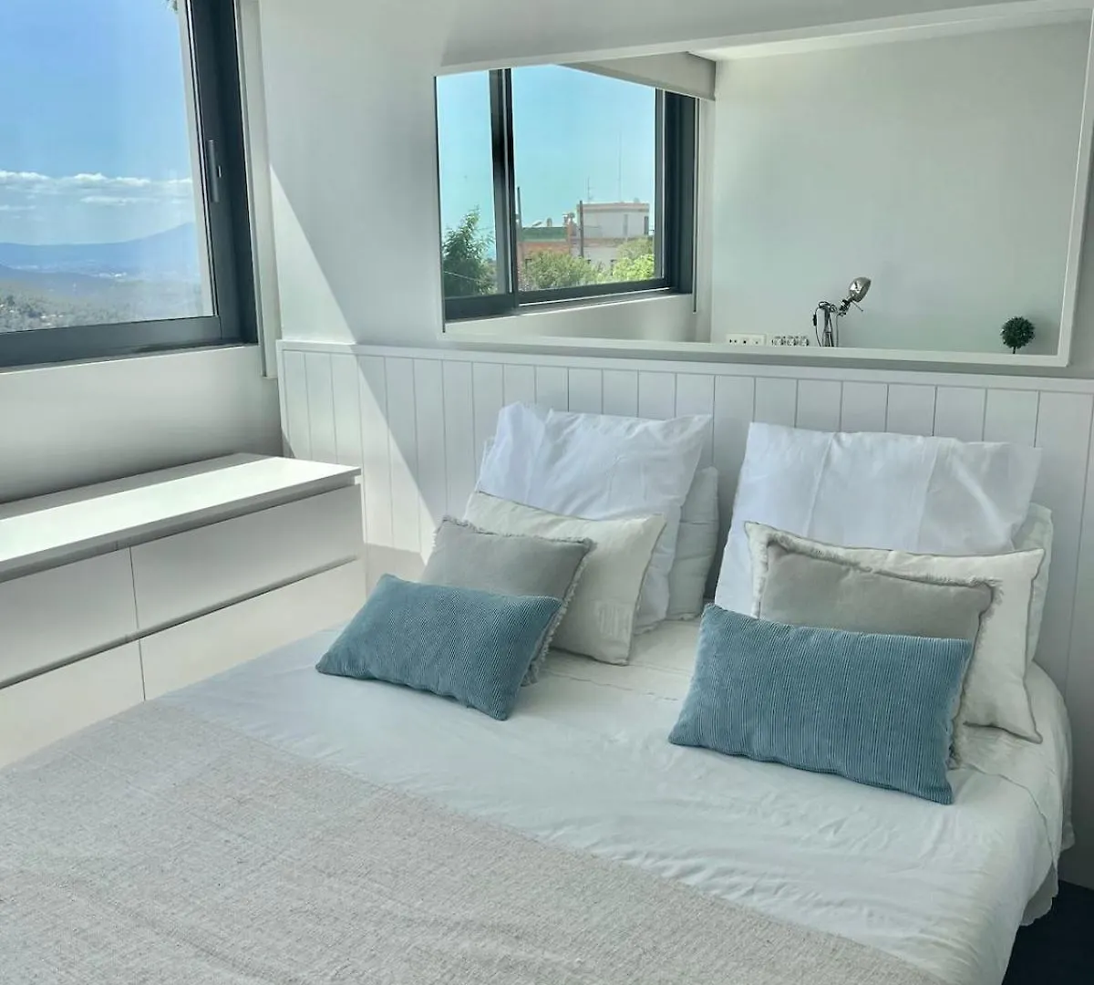 Villa Sunset Barcelona Diseno Vista Impresionante Alta Capacidad Para Disfrutar En Familia Y Amigos